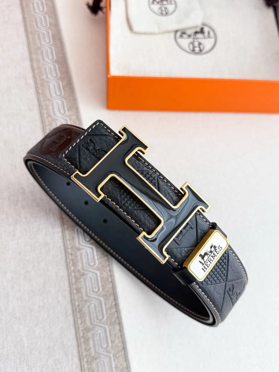 Hermes Diamond Embossed Belt - Hình 2
