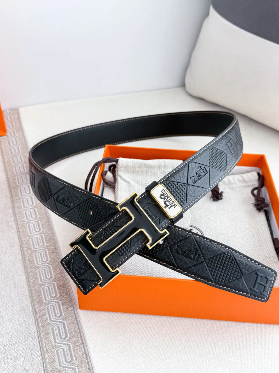 Hermes Diamond Embossed Belt - Hình 3