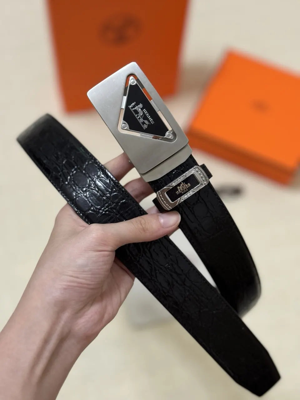 leather Hermes Black Crocodile Belt - Hình 3