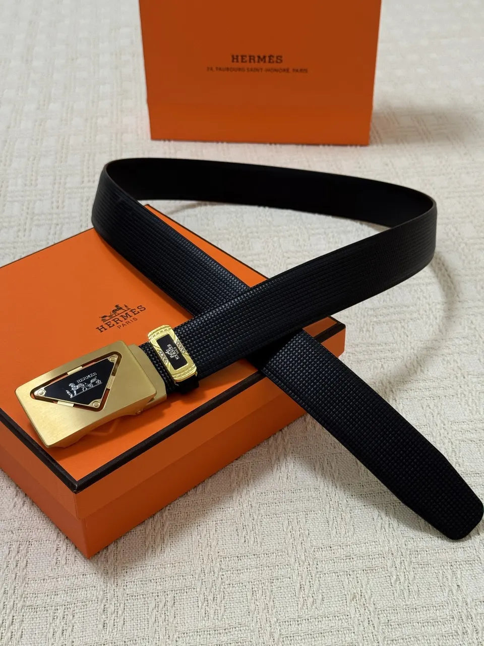 gold Hermes Black Grain Leather Belt