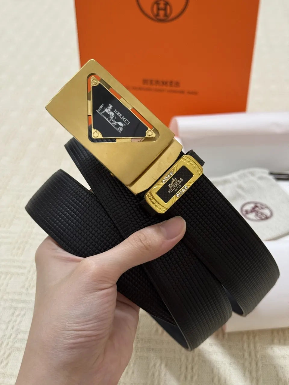 gold Hermes Black Grain Leather Belt - Hình 5