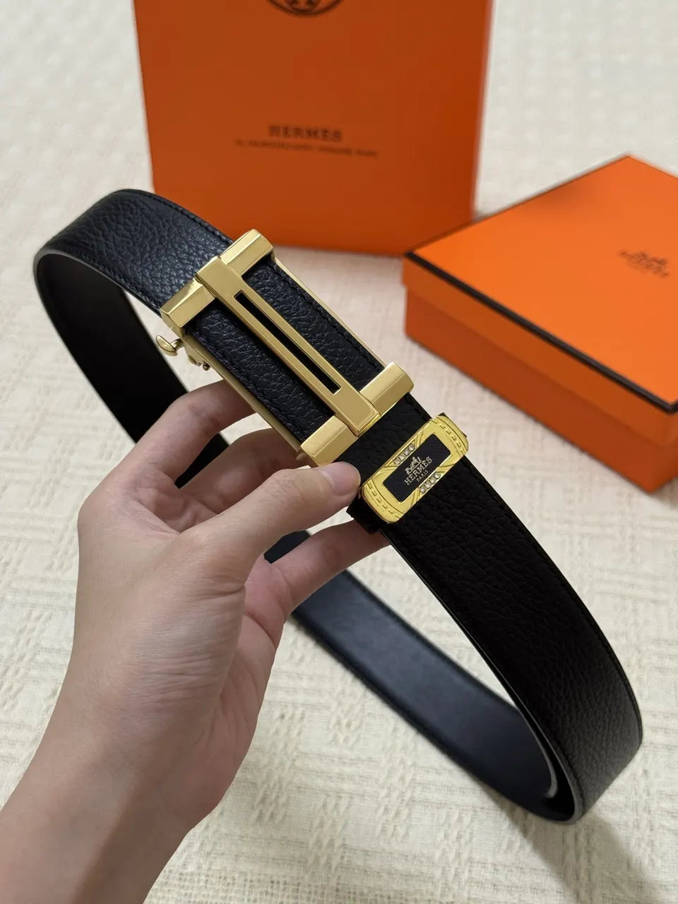 Hermes Black Grained Leather Belt - Hình 6