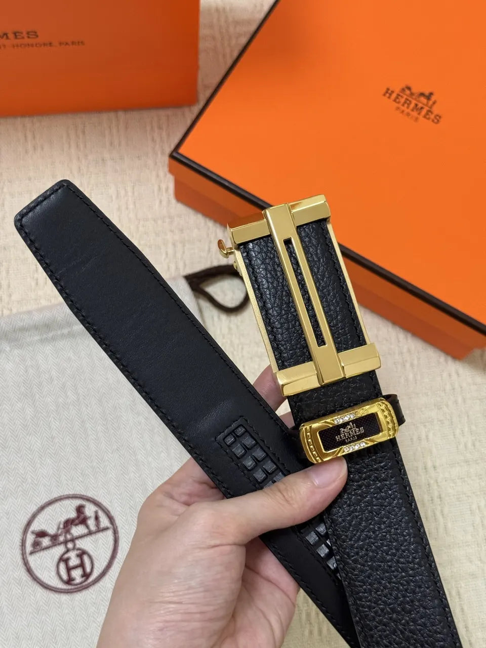 Hermes Black Grained Leather Belt - Hình 8