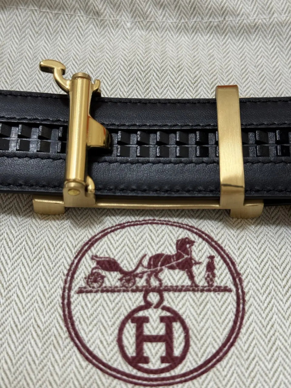 Hermes Black Grained Leather Belt - Hình 9