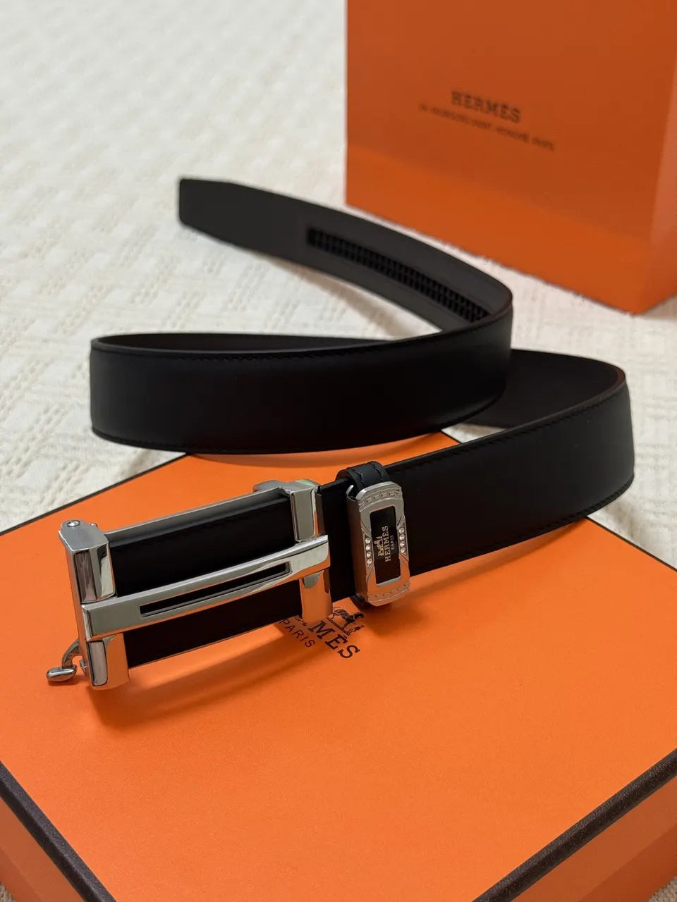 Hermes Black Leather Belt Silver Buckle - Hình 2