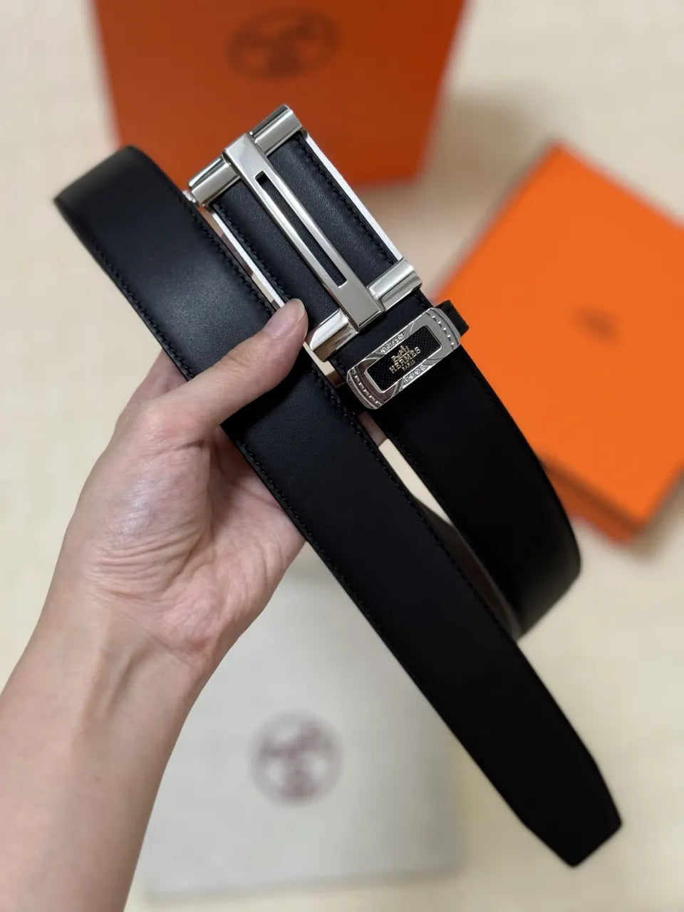 Hermes Black Leather Belt Silver Buckle - Hình 7