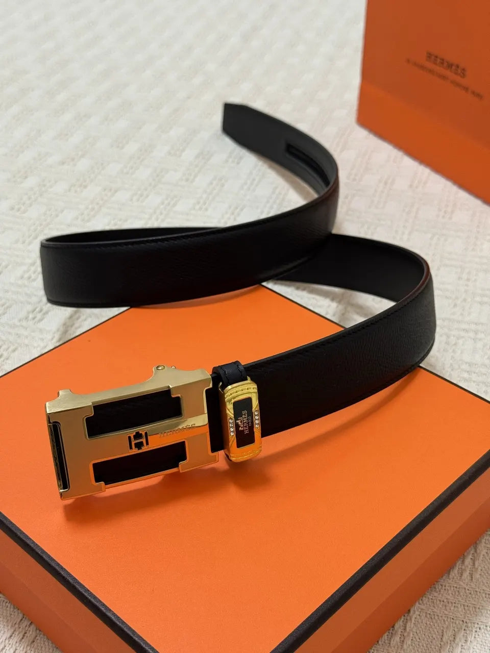 Hermes Black Leather Belt - Gold H Buckle - Hình 3