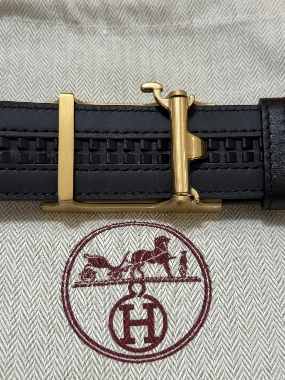 Hermes Black Leather Belt - Gold H Buckle - Hình 6