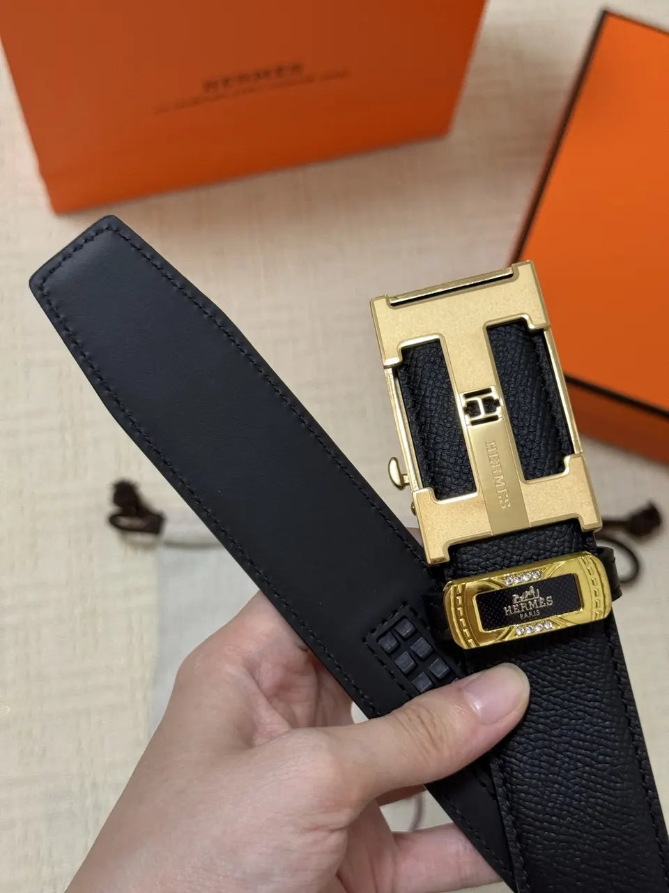 Hermes Black Leather Belt - Gold H Buckle - Hình 8