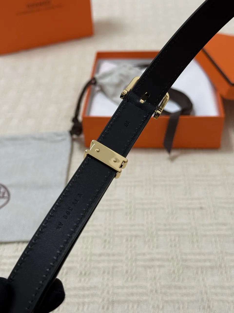Hermes Swift Leather Belt - Hình 9
