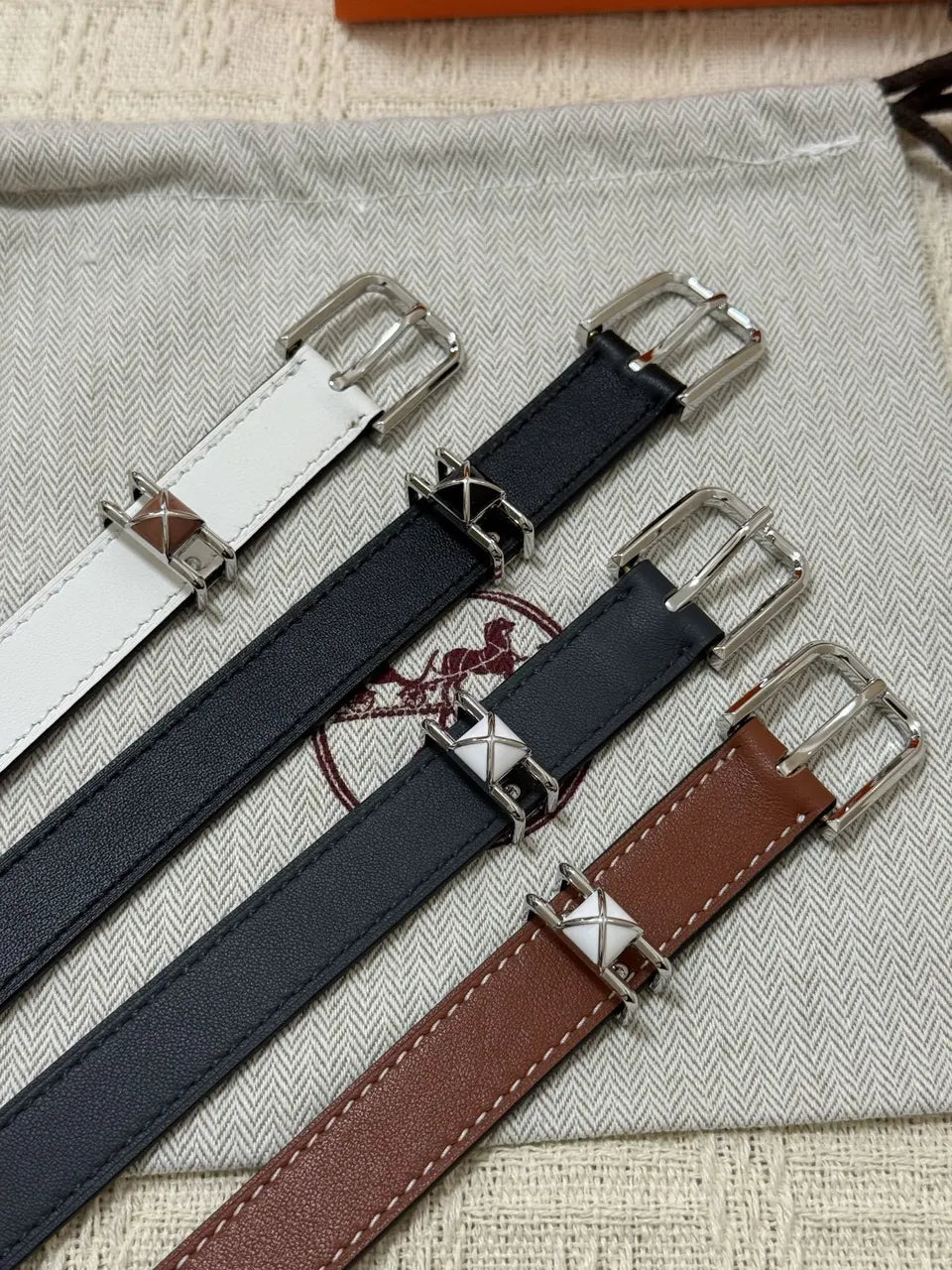 Hermes White Leather Constance Belt - Hình 2