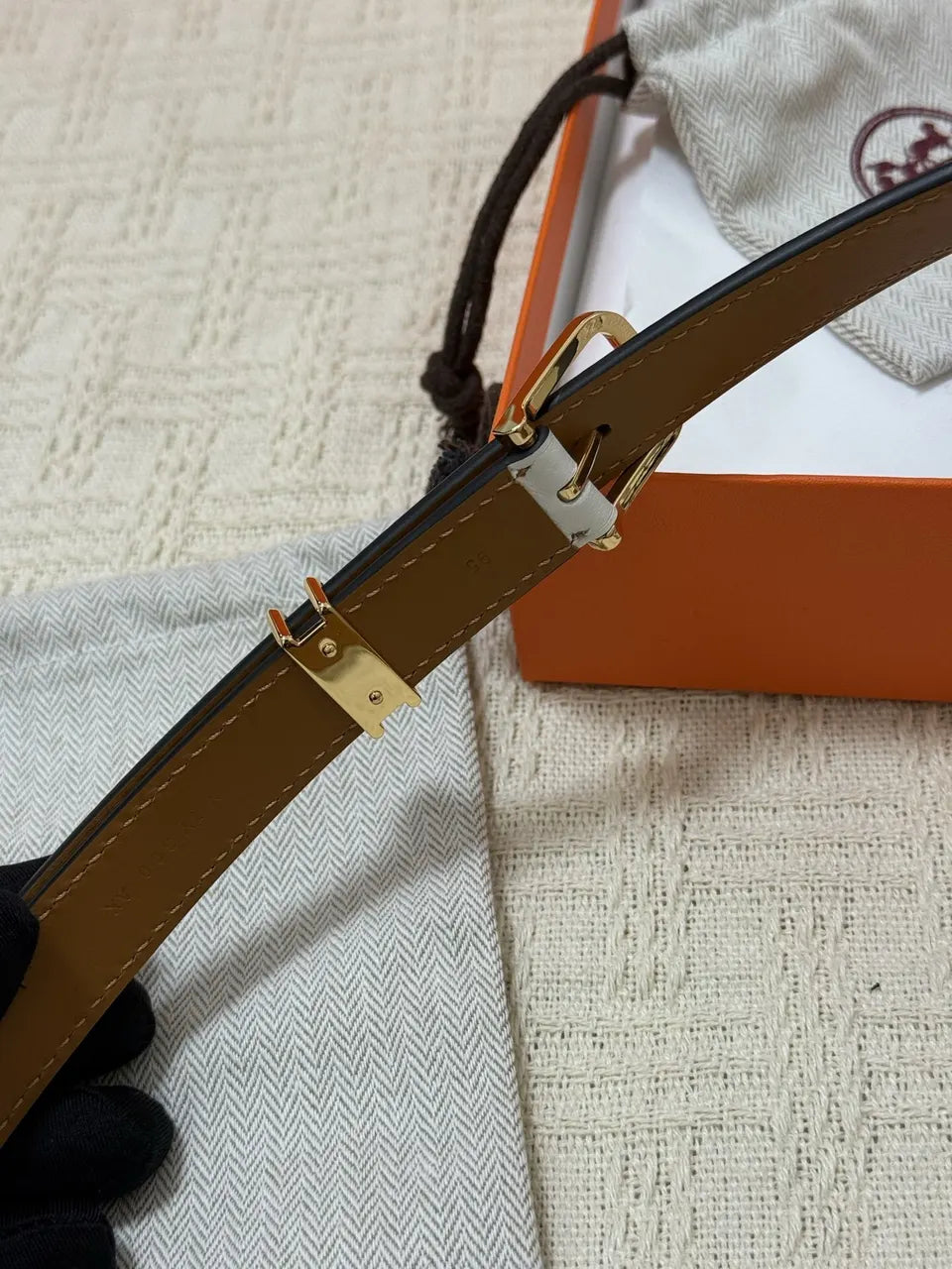 Hermes White Leather Constance Belt - Hình 9