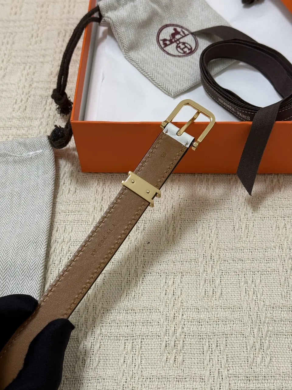 Hermes White Leather Constance Belt - Hình 10