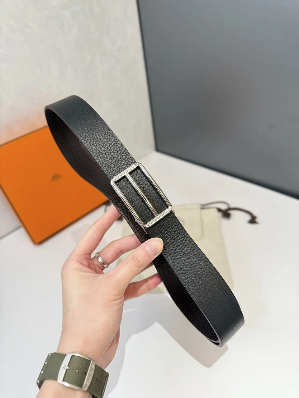 silver Hermes Matte Black Leather Belt