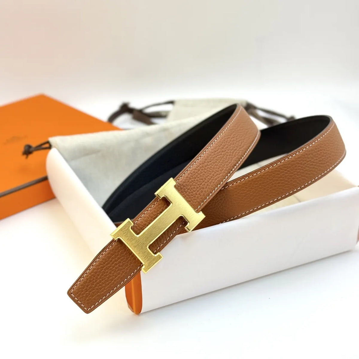 gold buckle Hermes Black Leather Belt - Hình 6
