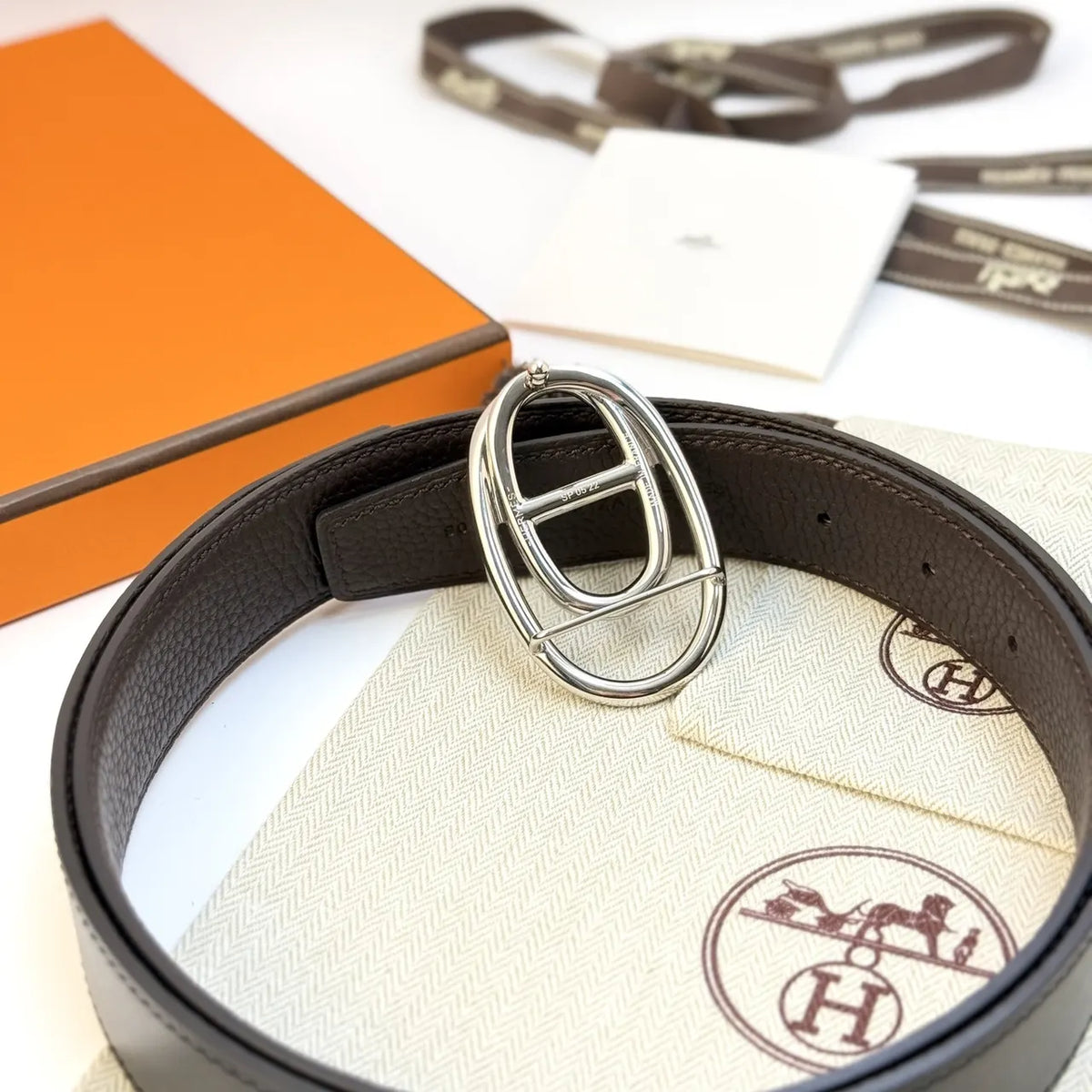 Hermes Black Reversible Leather Belt - Hình 2