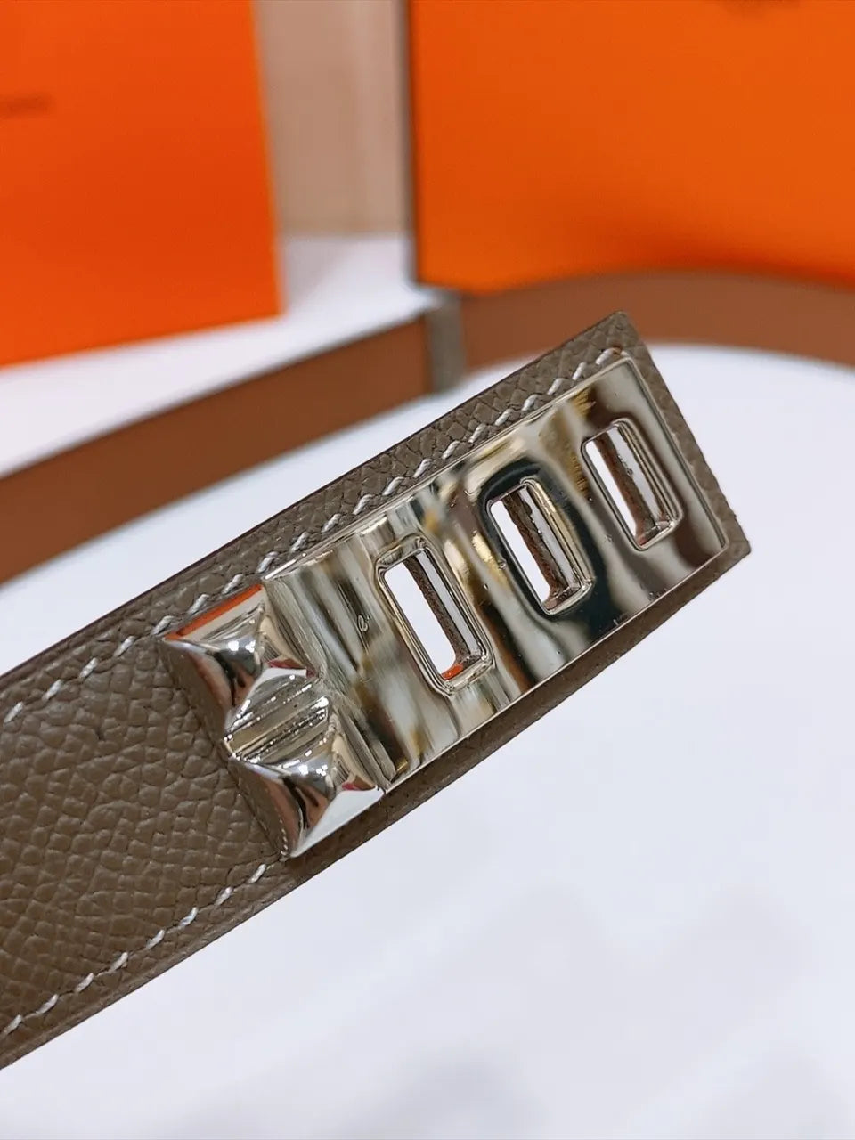 Hermes Olive Grain Leather Belt - Hình 3