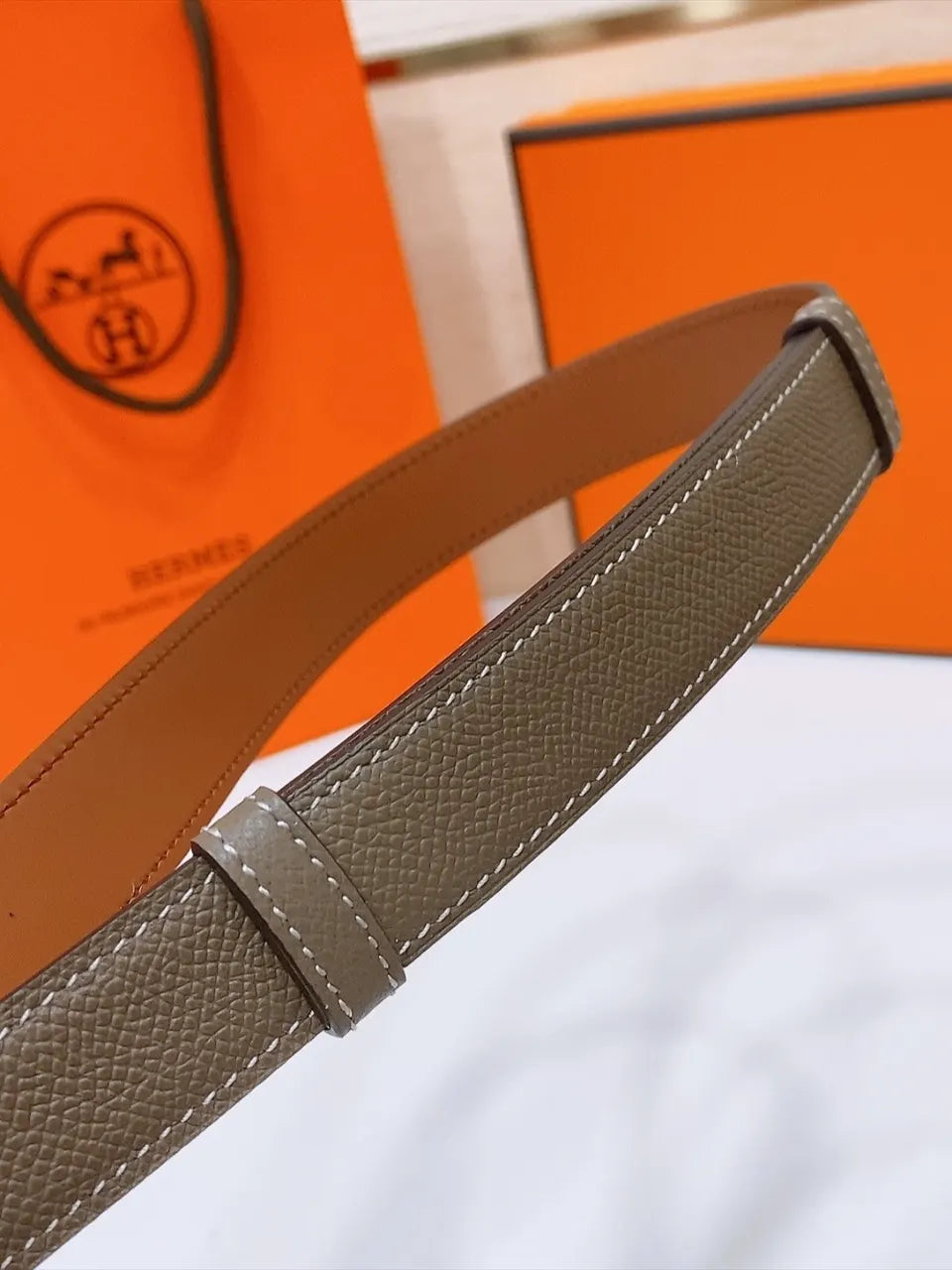 Hermes Olive Grain Leather Belt - Hình 5