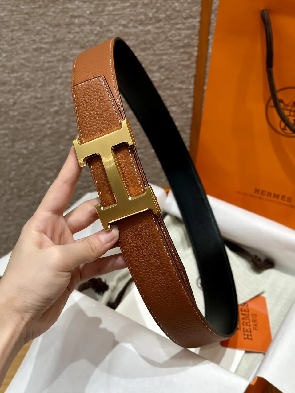 Hermes Gold Buckle Black Leather Belt - Hình 3