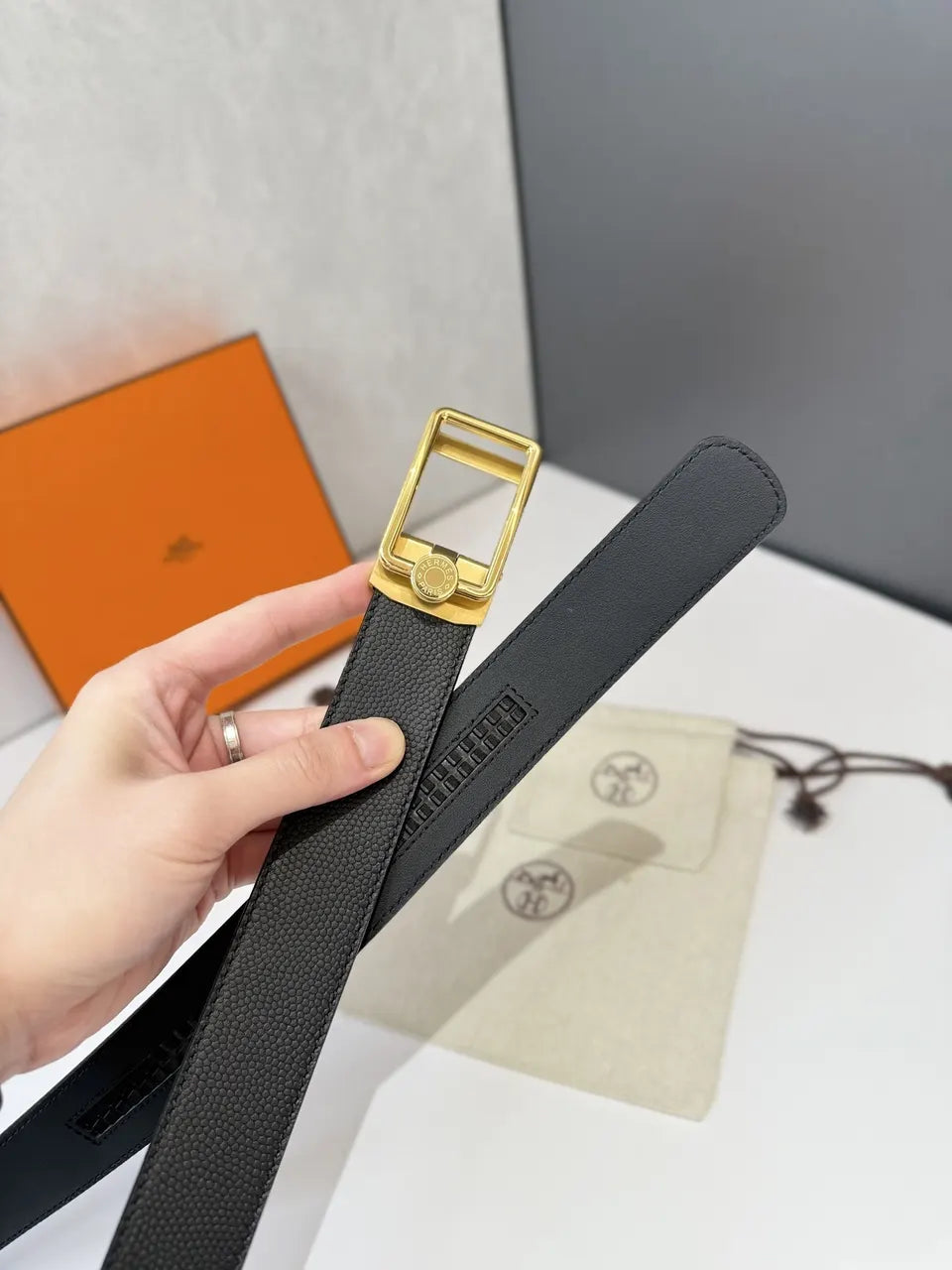 Hermes Black Leather Belt gold - Hình 4