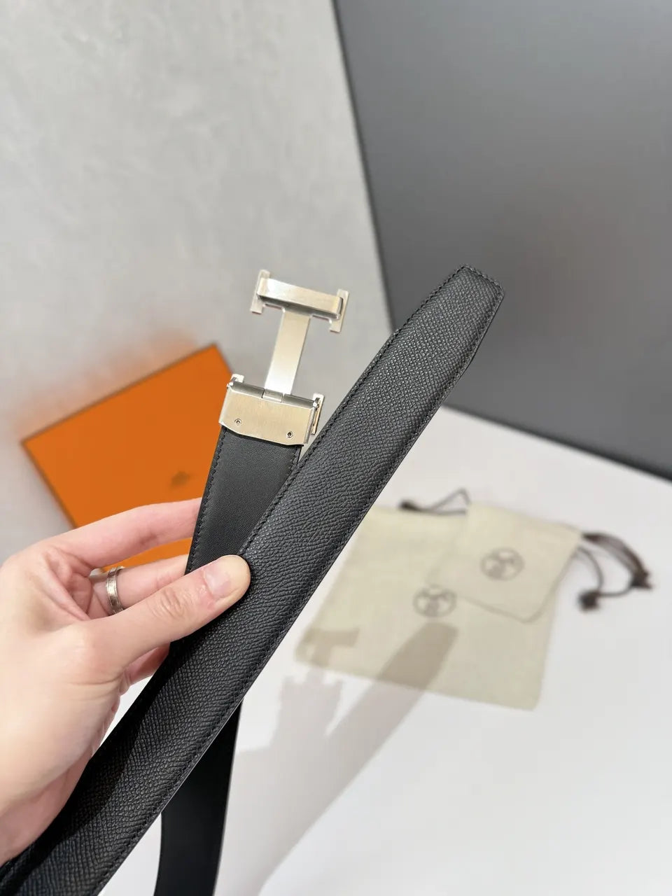 silver Hermes Black Leather Belt - Hình 4