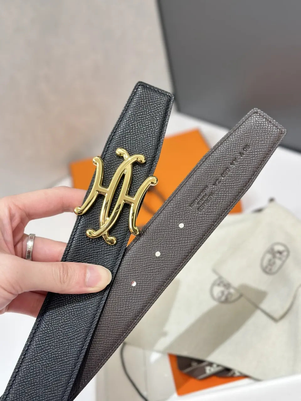 Hermes Black Gold Buckle Belt - Hình 2