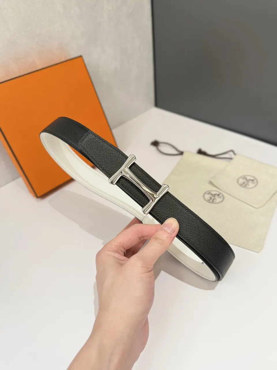 Hermes Reversible Black Leather Belt