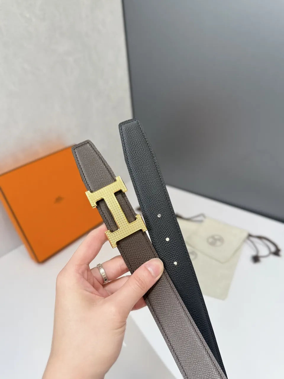 Hermès Black Leather Belt Gold H - Hình 5
