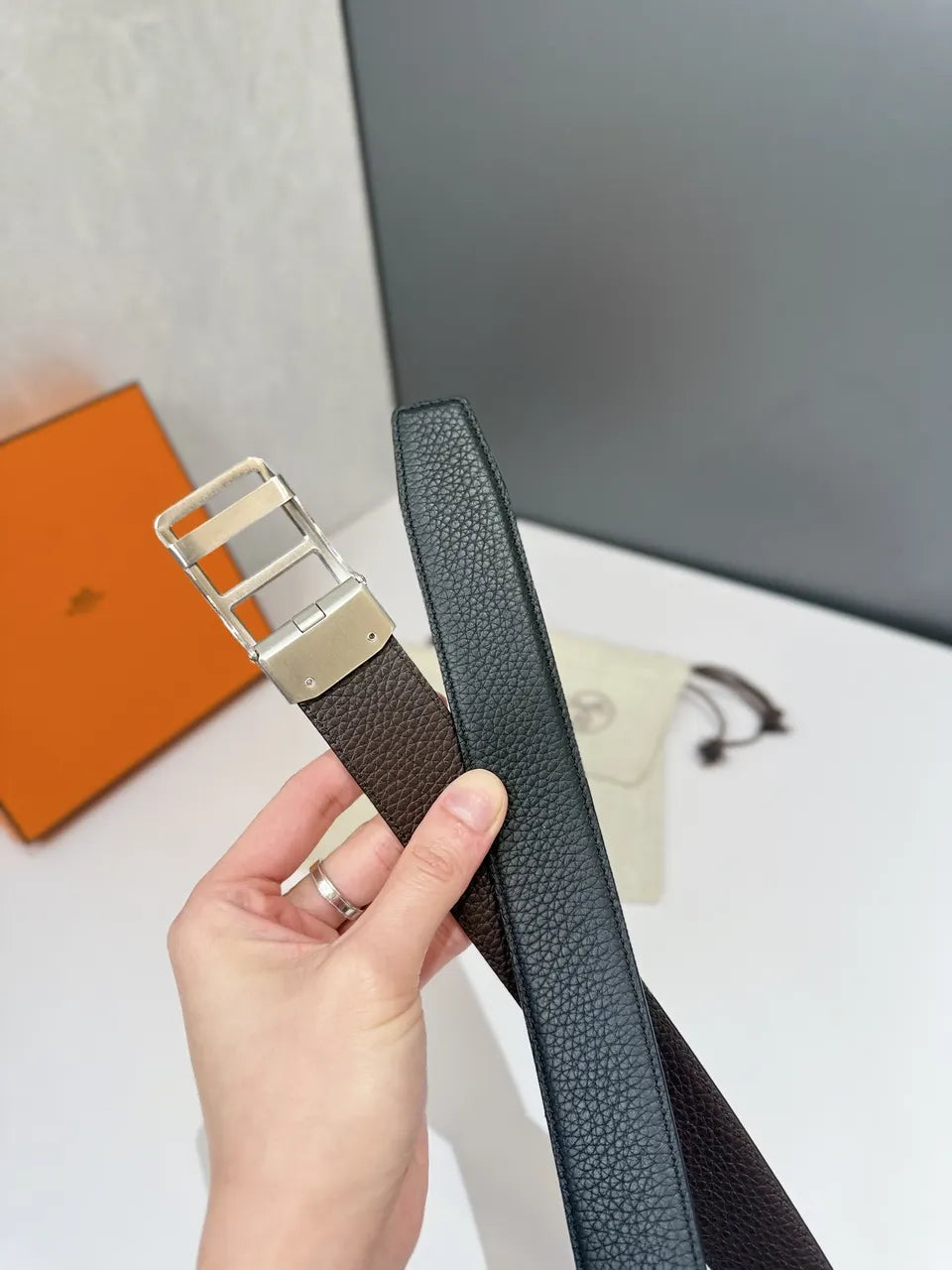 silver Hermes Black Leather Belt - Hình 4