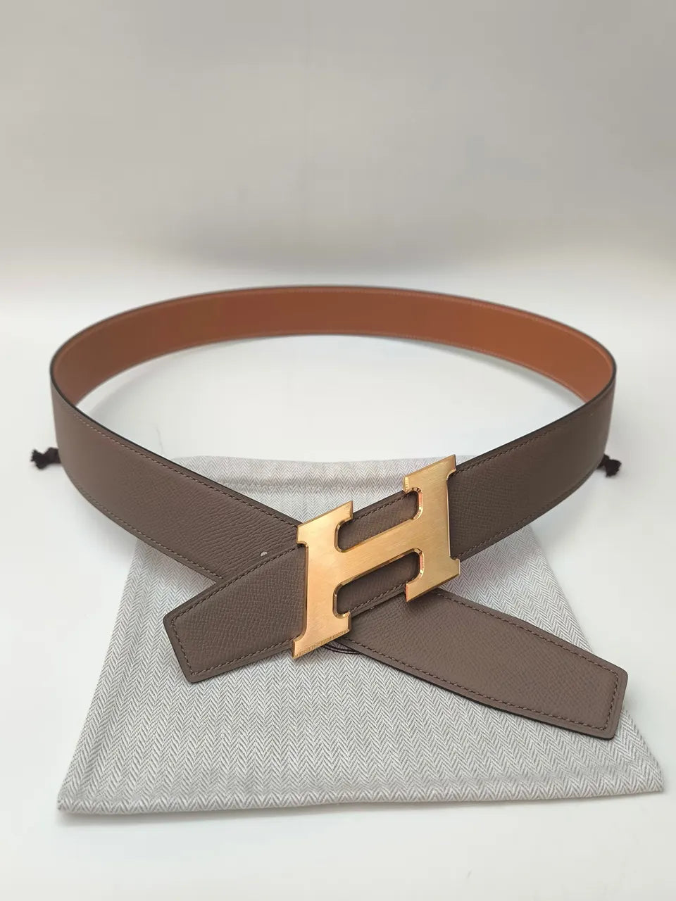 Hermes Taupe Leather Gold H Belt - Hình 5