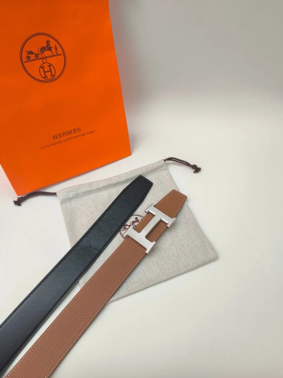 Hermes Reversible Leather Belt - Hình 3