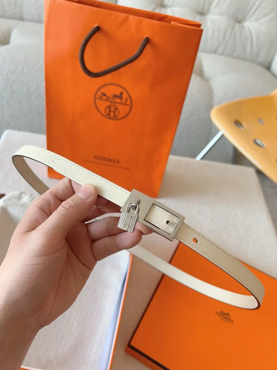 Hermes White Leather Mini Belt - Hình 4