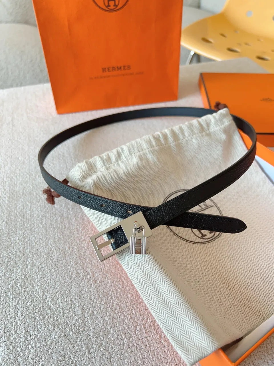 Hermès Black Leather Padlock Belt - Hình 5