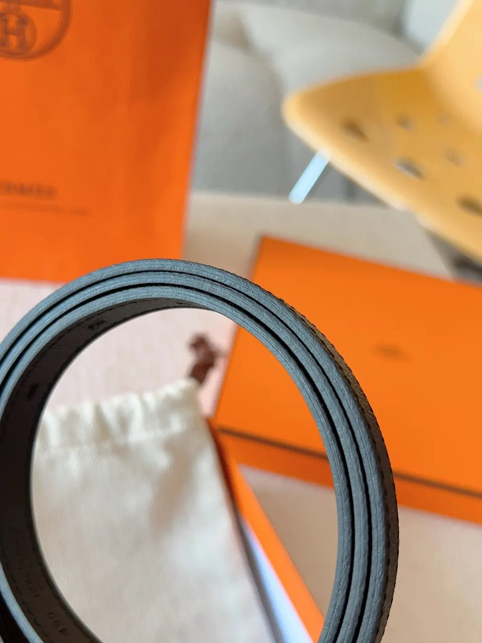 Hermès Black Leather Padlock Belt - Hình 9