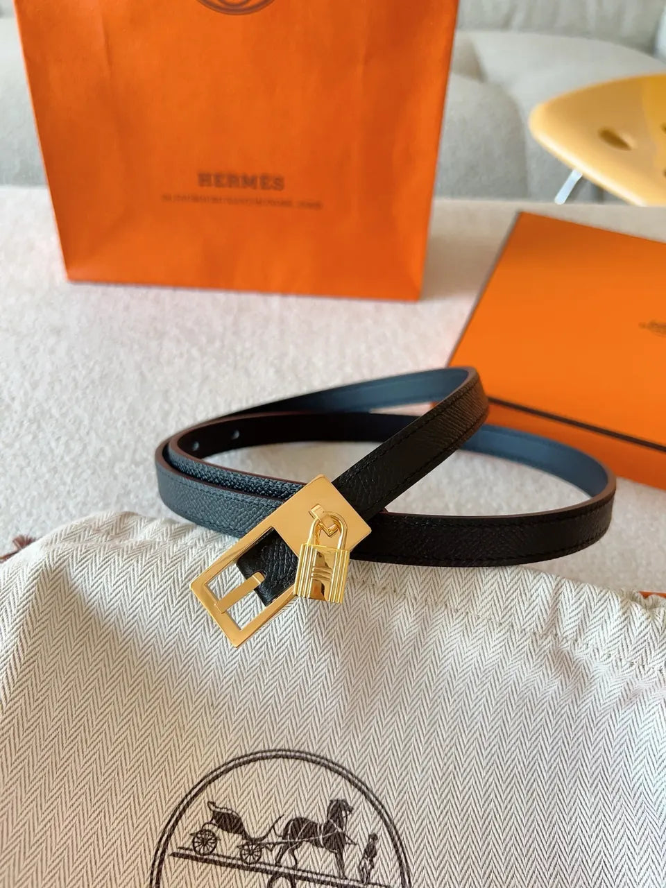 Hermes Black Leather Bracelet - Hình 5