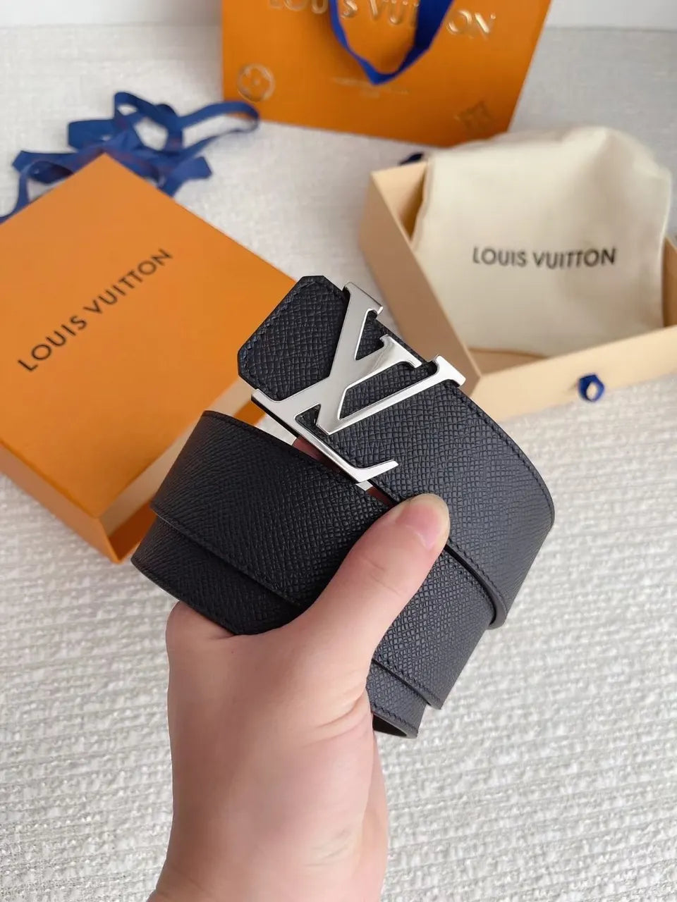 Louis Vuitton Black Taurillon Leather Belt 8254 - Hình 3