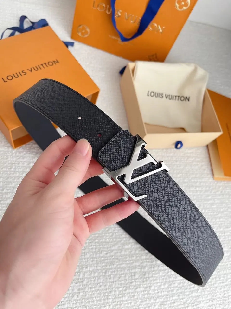 Black Taurillon LV Initiales Belt - Hình 2