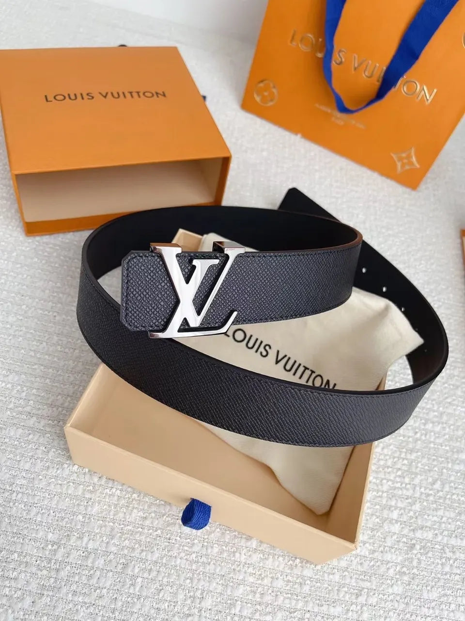 Black Taurillon LV Initiales Belt - Hình 4