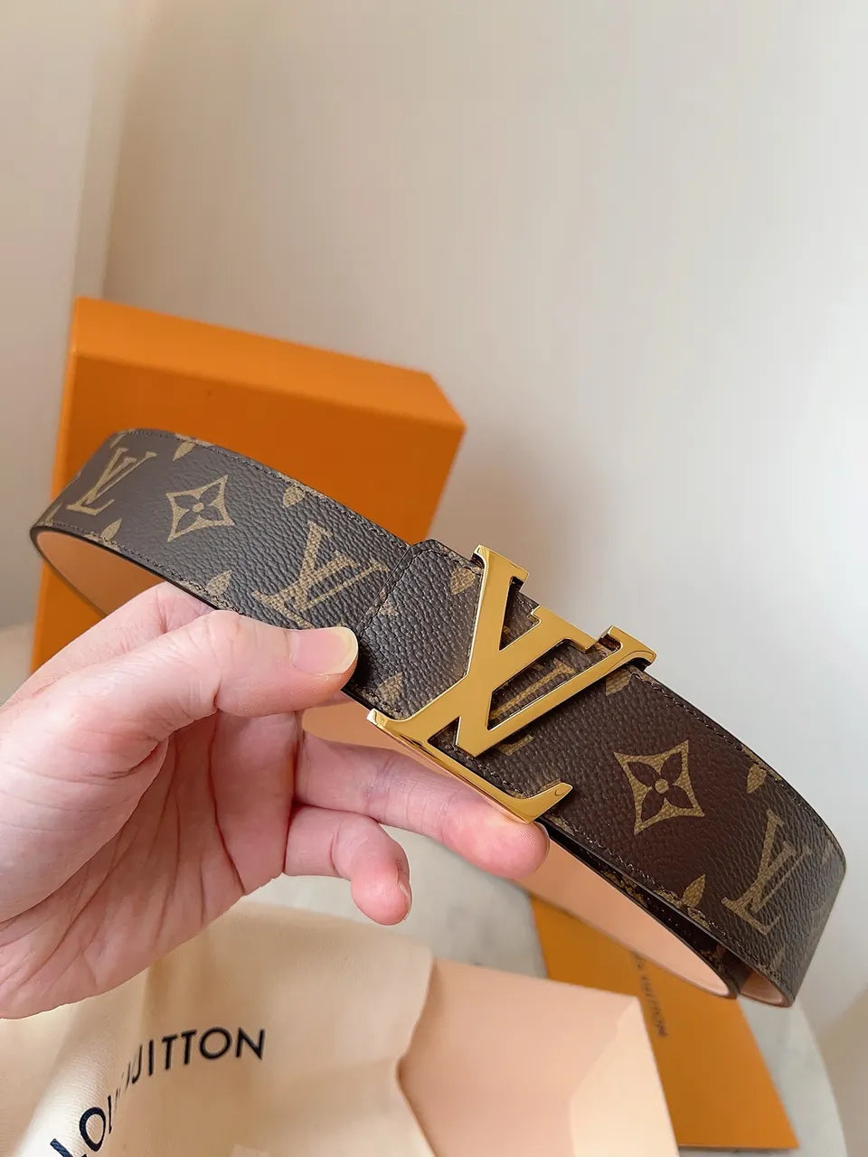 Brown Monogram Belt Gold LV - Hình 8