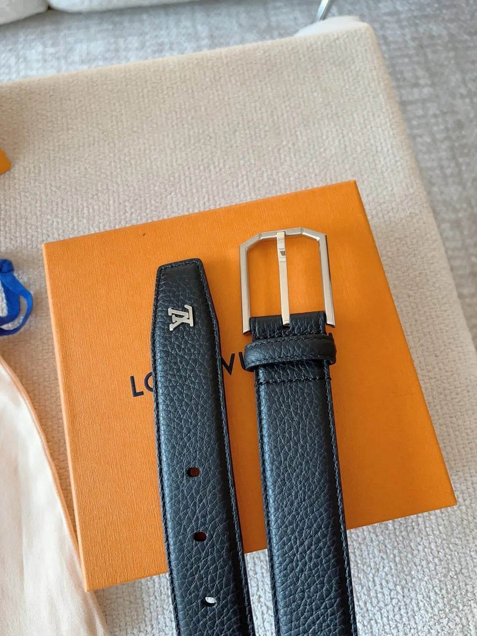 silver Louis Vuitton Black Grained Leather Belt - Hình 3