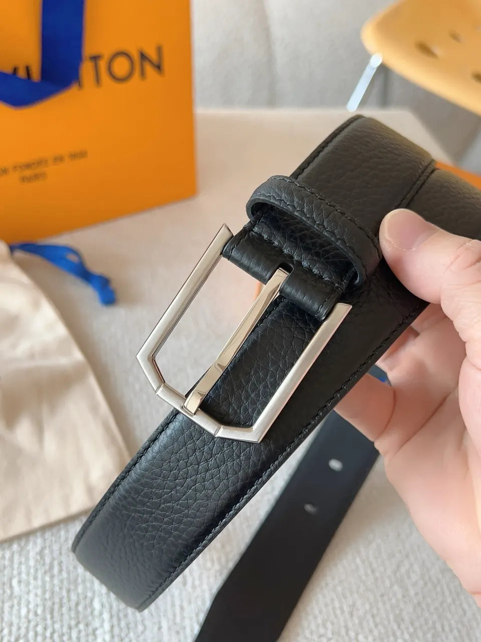silver Louis Vuitton Black Grained Leather Belt - Hình 4