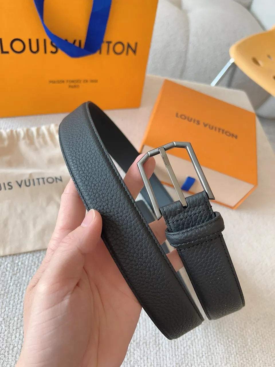 silver Louis Vuitton Black Grain Leather Belt - Hình 3