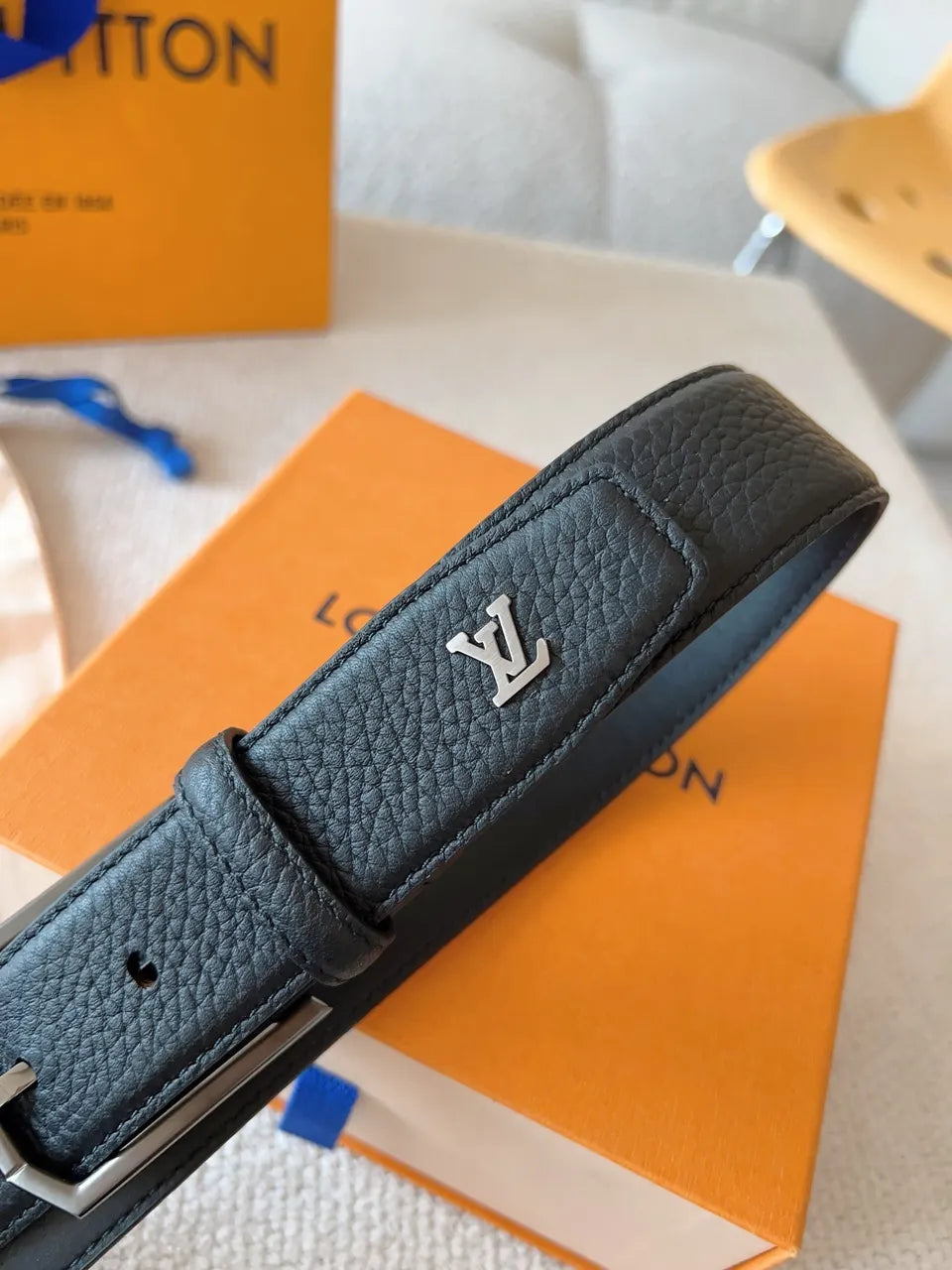 silver Louis Vuitton Black Grain Leather Belt - Hình 7