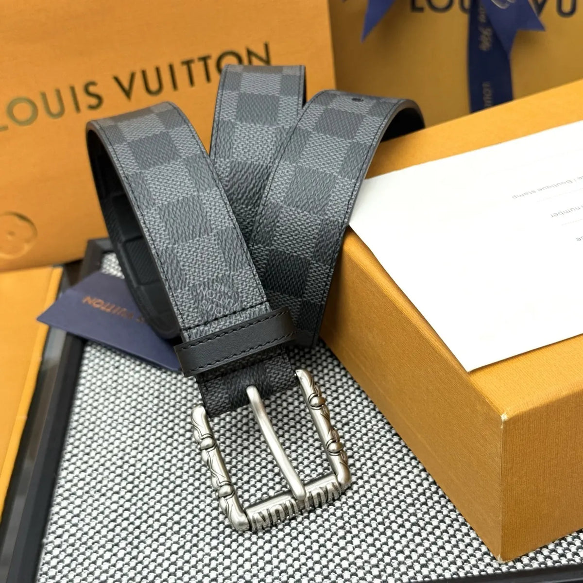silver ornate Louis Vuitton Damier Infini Belt - Hình 2