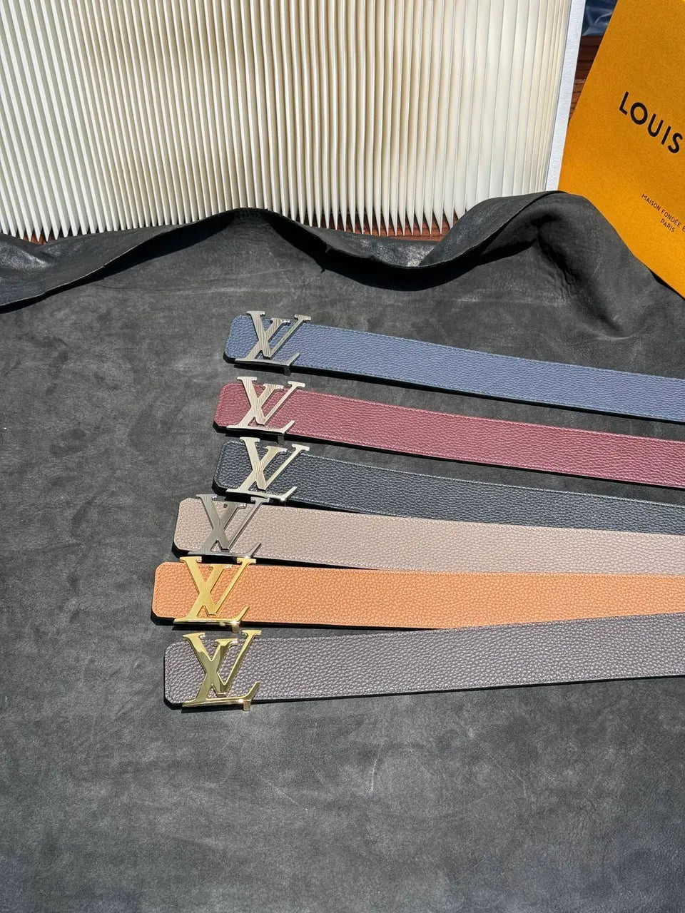 Louis Vuitton Brown Taurillon Belt - Hình 9
