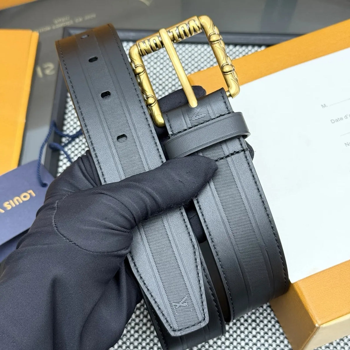 Louis Vuitton Grey Embossed Belt - Hình 7