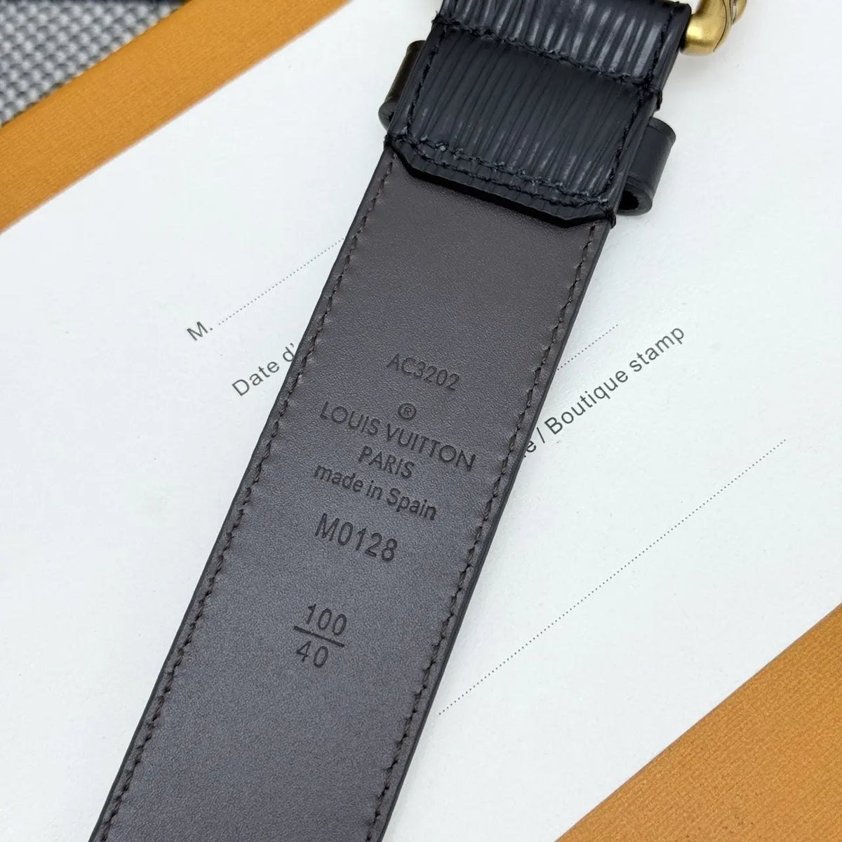 antique Louis Vuitton Epi Leather Belt - Hình 7