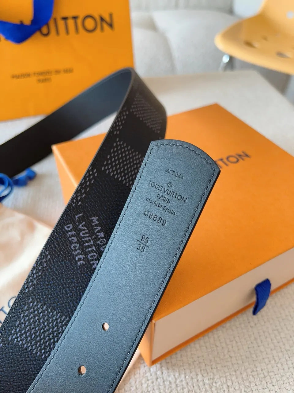 Damier Infini Silver LV Buckle Belt - Hình 9