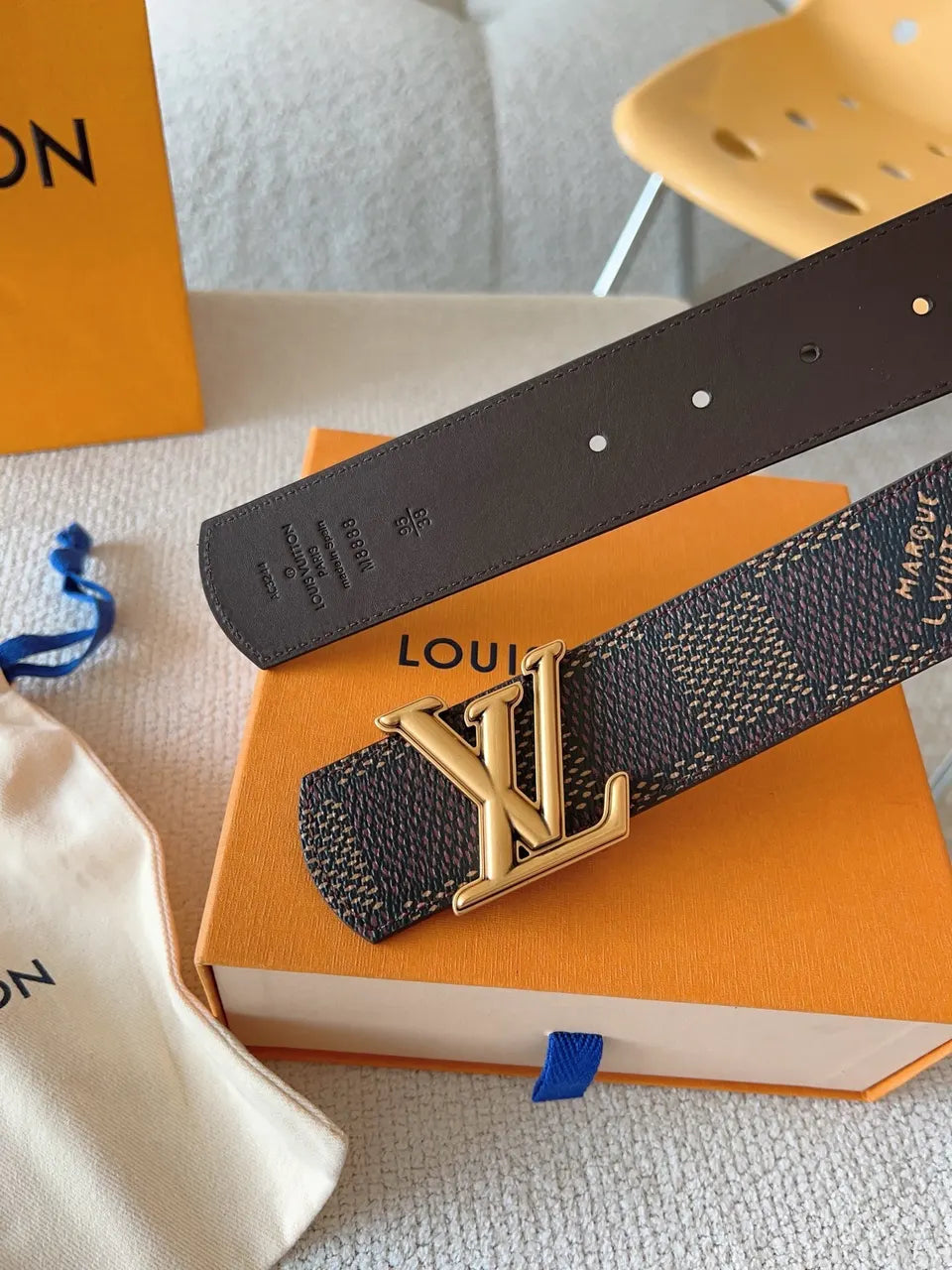 Louis Vuitton Damier Azur Belt gold lv - Hình 6