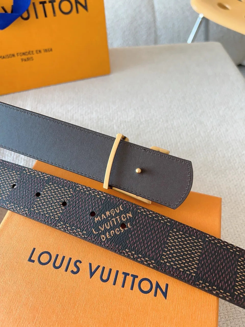 Louis Vuitton Damier Azur Belt gold lv - Hình 7